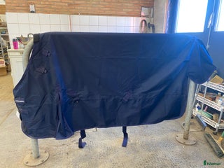 Täcken hästutrustning till salu: Olika täcken i Valbo - Annons 3