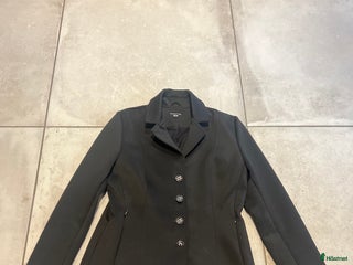 Jackor & Kavajer ryttarutrustning till salu: Svart tävlingskavaj strl 34 i Höör - Annons 14