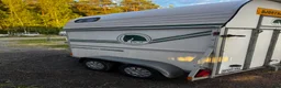 Hästtransporter  fordon & transport till salu: Boj Bravo 220EH Fronturlastning  - Annons 10