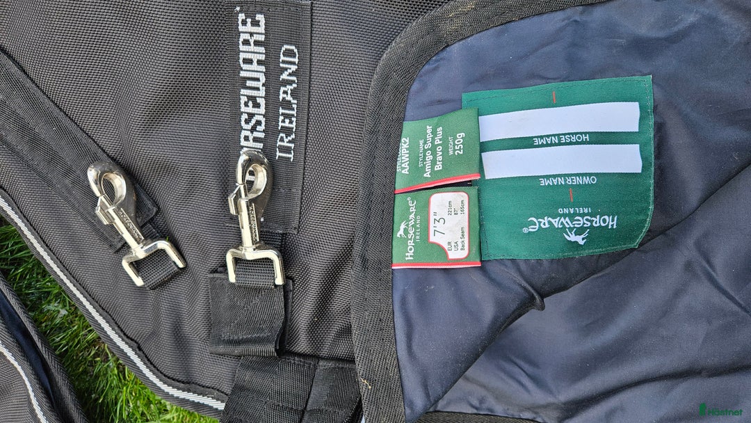 Täcken hästutrustning till salu: Horseware Amigo super bravo plus 250g i Enköping - Annons 3