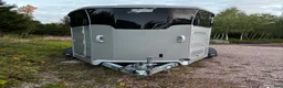 Hästtransporter  fordon & transport till salu: Stadigt och funktionellt släp - Annons 11