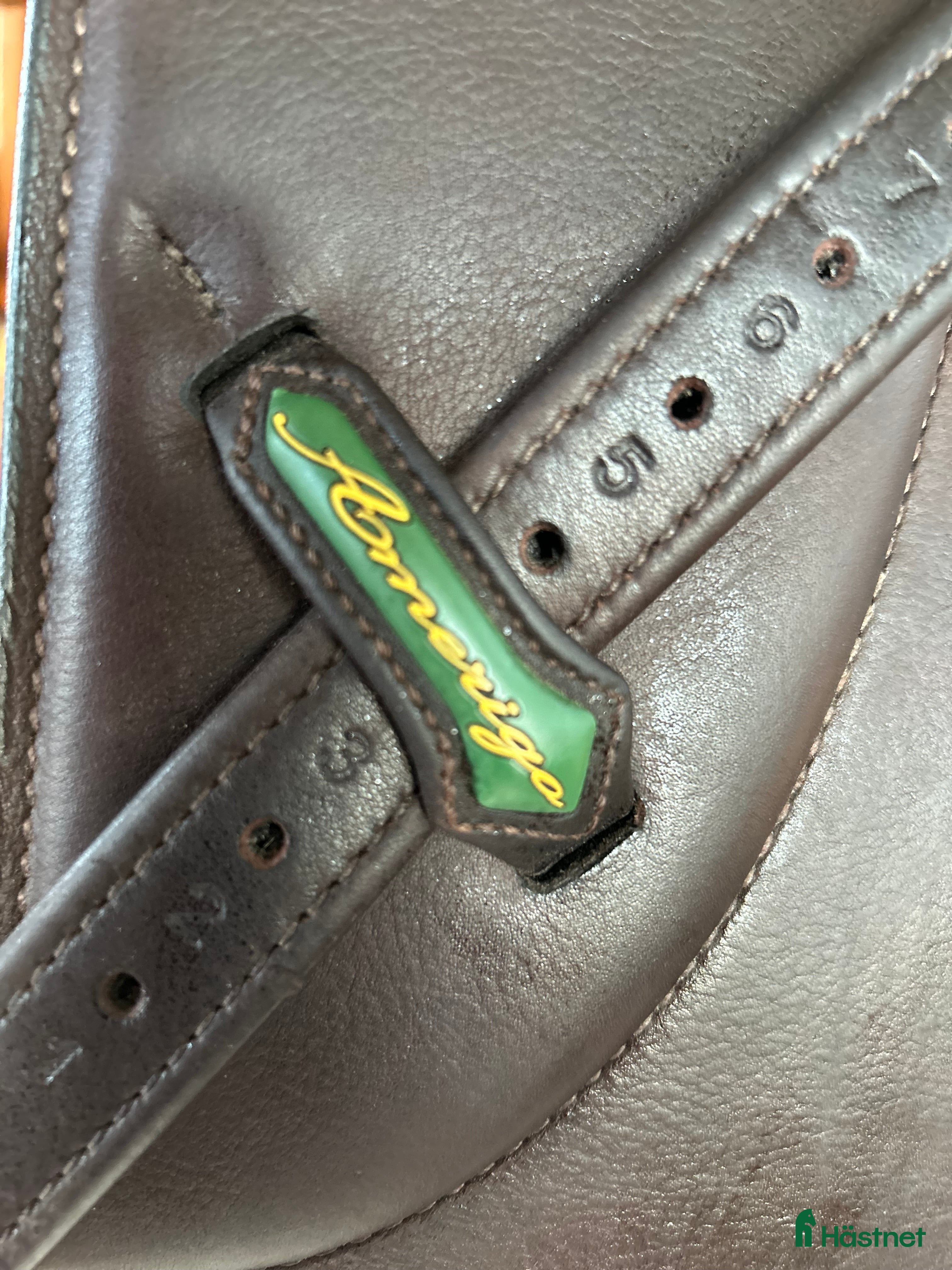 Sadlar hästutrustning till salu: Amerigo Vega CC, 17” i Mantorp - Annons 5