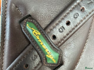 Sadlar hästutrustning till salu: Amerigo Vega CC, 17” i Mantorp - Annons 24