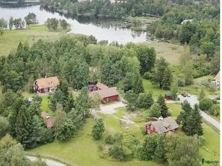 stallplats finnes: Boxplats för 2 valacker! - Annons 1