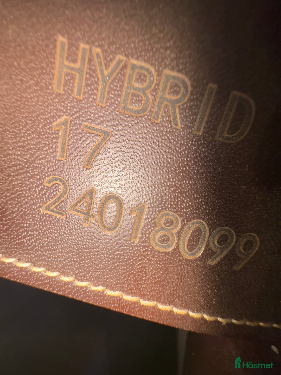 Sadlar hästutrustning till salu: SÄLJES Iconic Light hoppsadel i Falköping - Annons 6