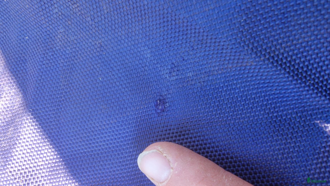 Täcken hästutrustning till salu: Bucas regntäcke strl 125 i Järna - Annons 2