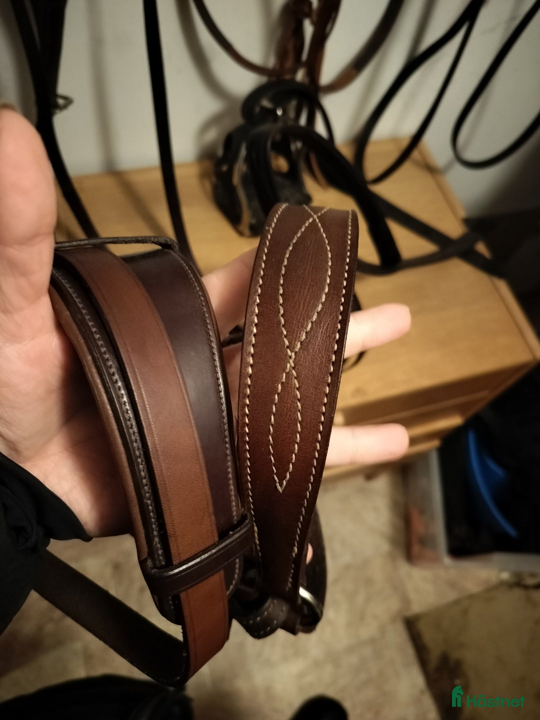 Träns hästutrustning till salu: Sidepull i handsytt läder + Mountain H nackskydd i Luleå - Annons 3