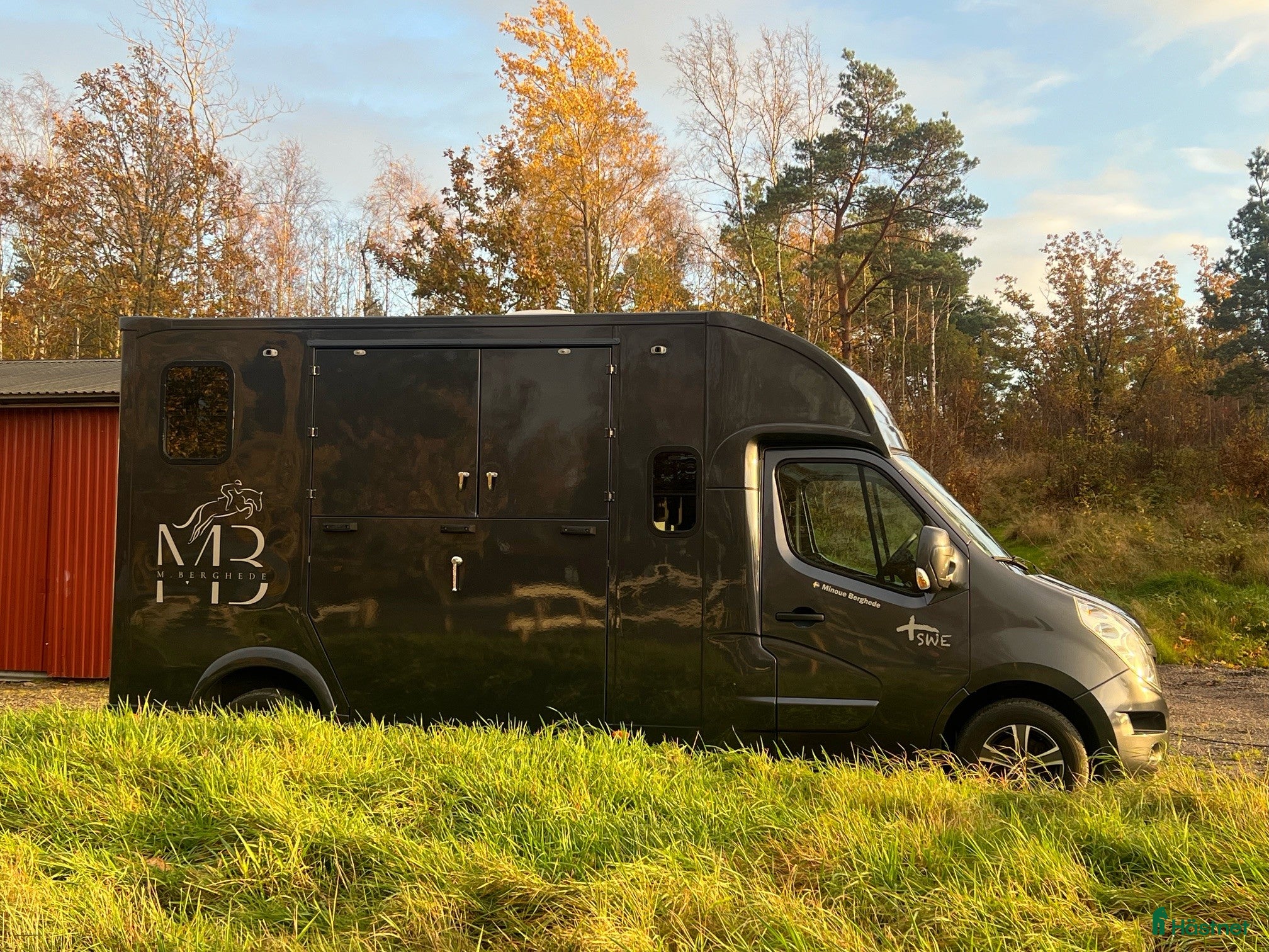 Hästlastbilar  fordon & transport till salu: B-korts Hästlastbil 5 sits - Annons 1