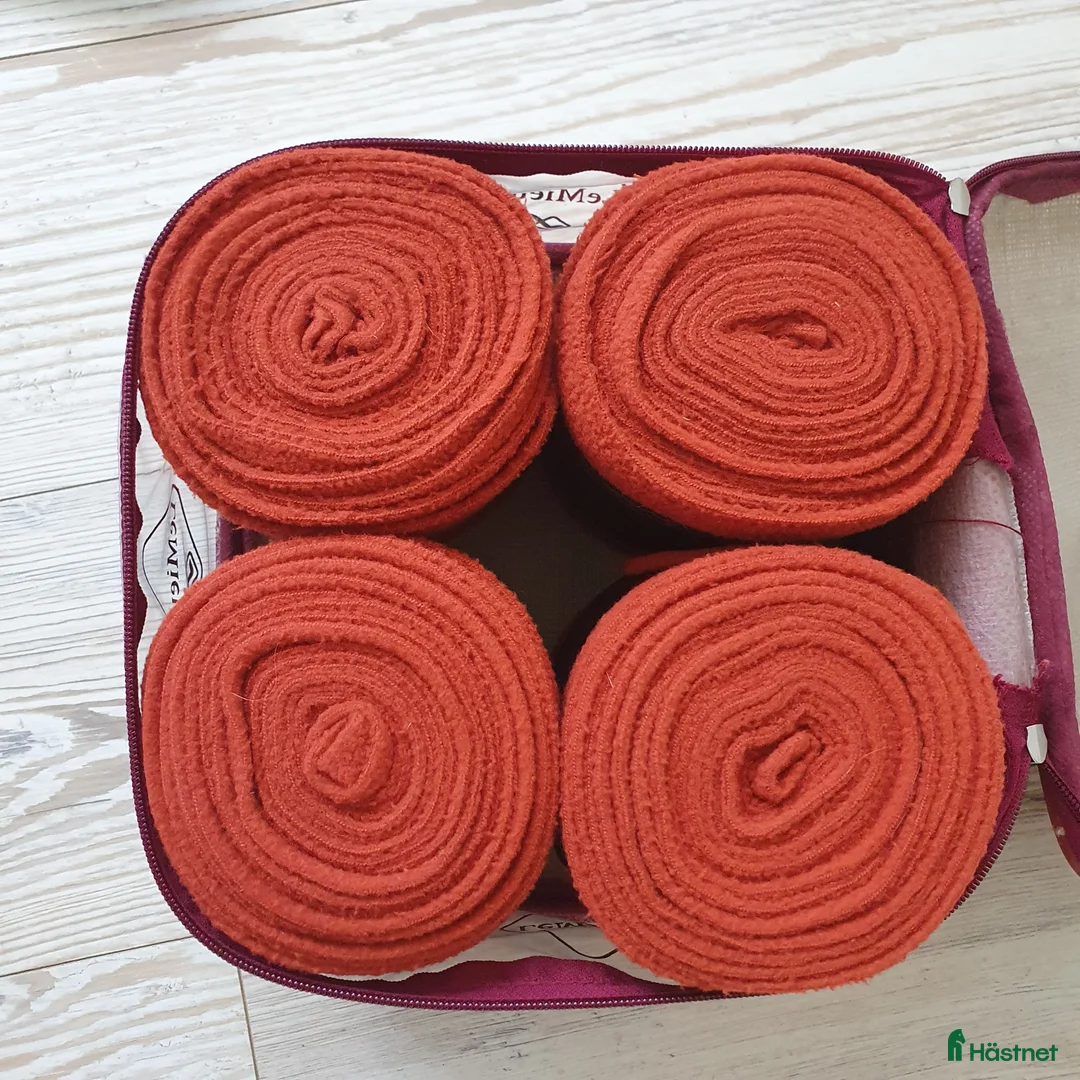 Benskydd hästutrustning till salu: Lemieux fleecelindor i Tranås - Annons 2