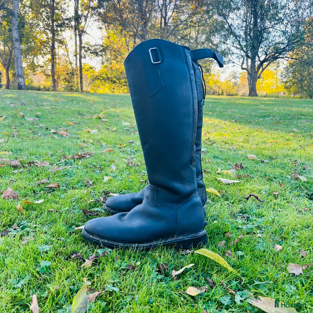 Ridstövlar ryttarutrustning till salu: Ett par vinterridstövlar från hkm! i Jät - Annons 2