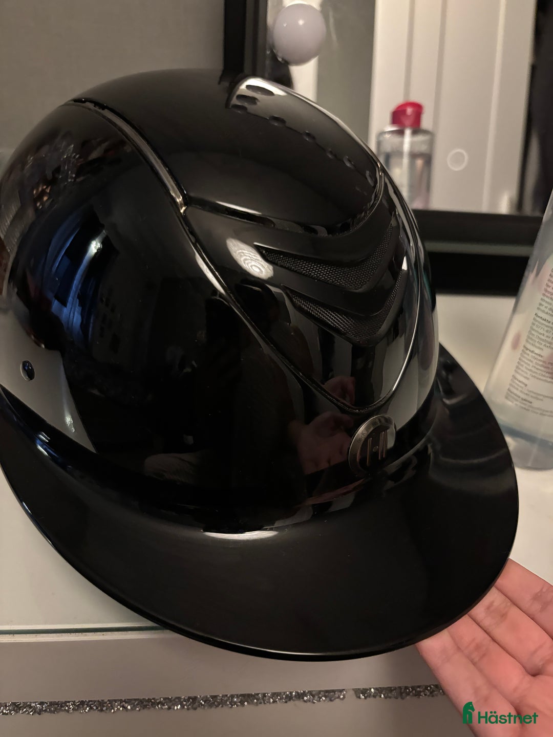 Hjälmar ryttarutrustning till salu: One k AVANCE GLOSSY CHROME - SVART i Eskilstuna - Annons 4