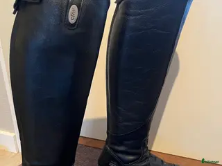 Ridstövlar ryttarutrustning till salu: Ridstövel strl39 i Ängelholm - Annons 8