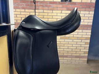 Sadlar hästutrustning till salu: Mkt fin Jaguar i Uppsala - Annons 3