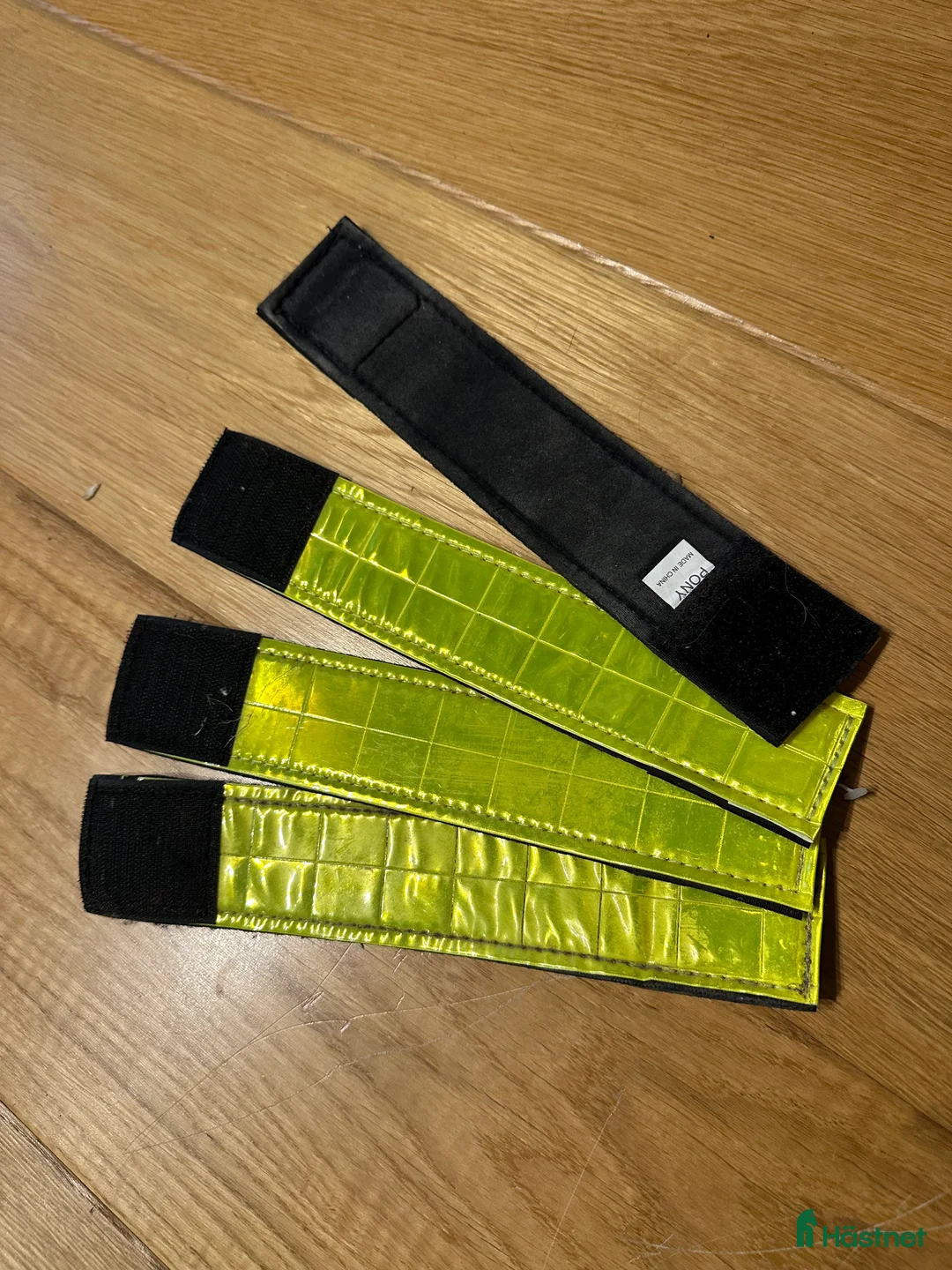 Benskydd hästutrustning till salu: Kotskydd + reflexer ben i Perstorp - Annons 3