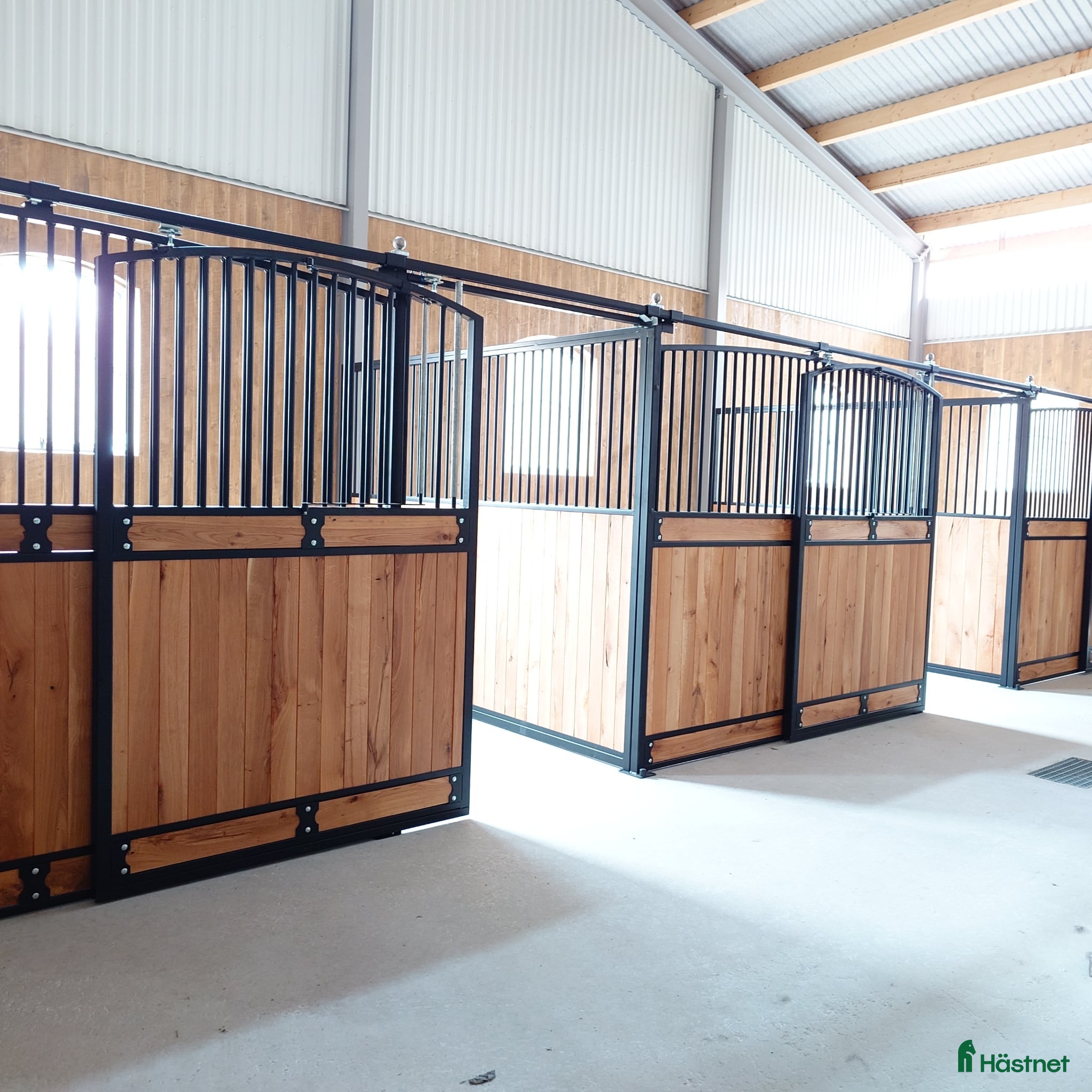 Stallinredning, stängsel & gård övrig utrustning till salu: Stallinredning i hög kvalité  - Annons 2