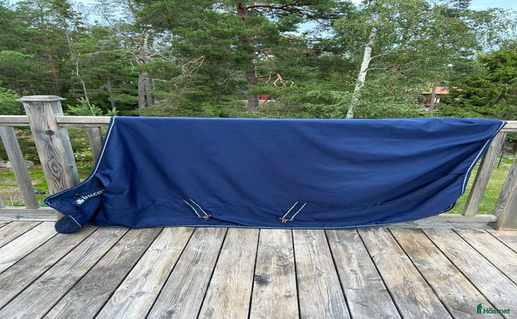 Täcken hästutrustning till salu i Åkersberga - Annons 11