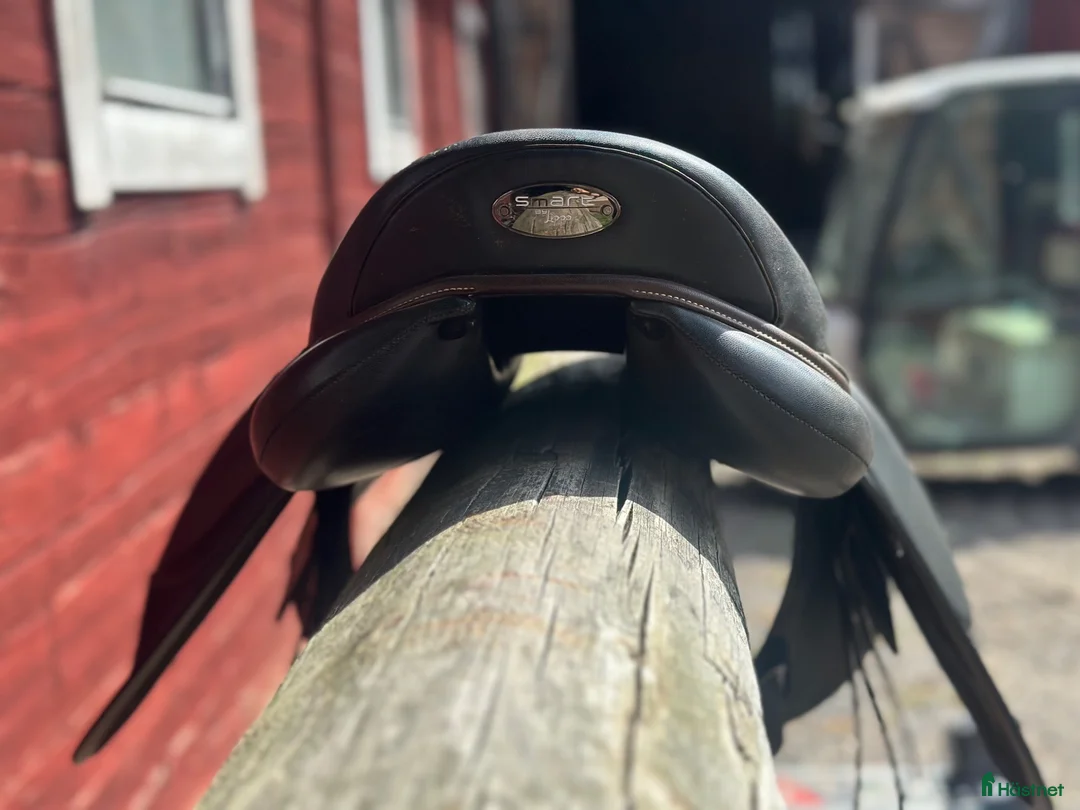 Sadlar hästutrustning till salu: Lippo smart 18” - Annons 4