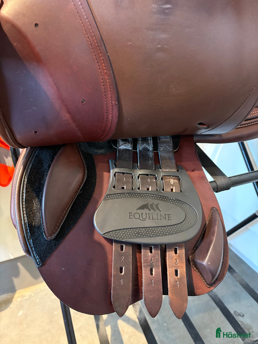 Sadlar hästutrustning till salu: Hoppsadel Equiline Talent 16 tum vid:L  i Tierp - Annons 2