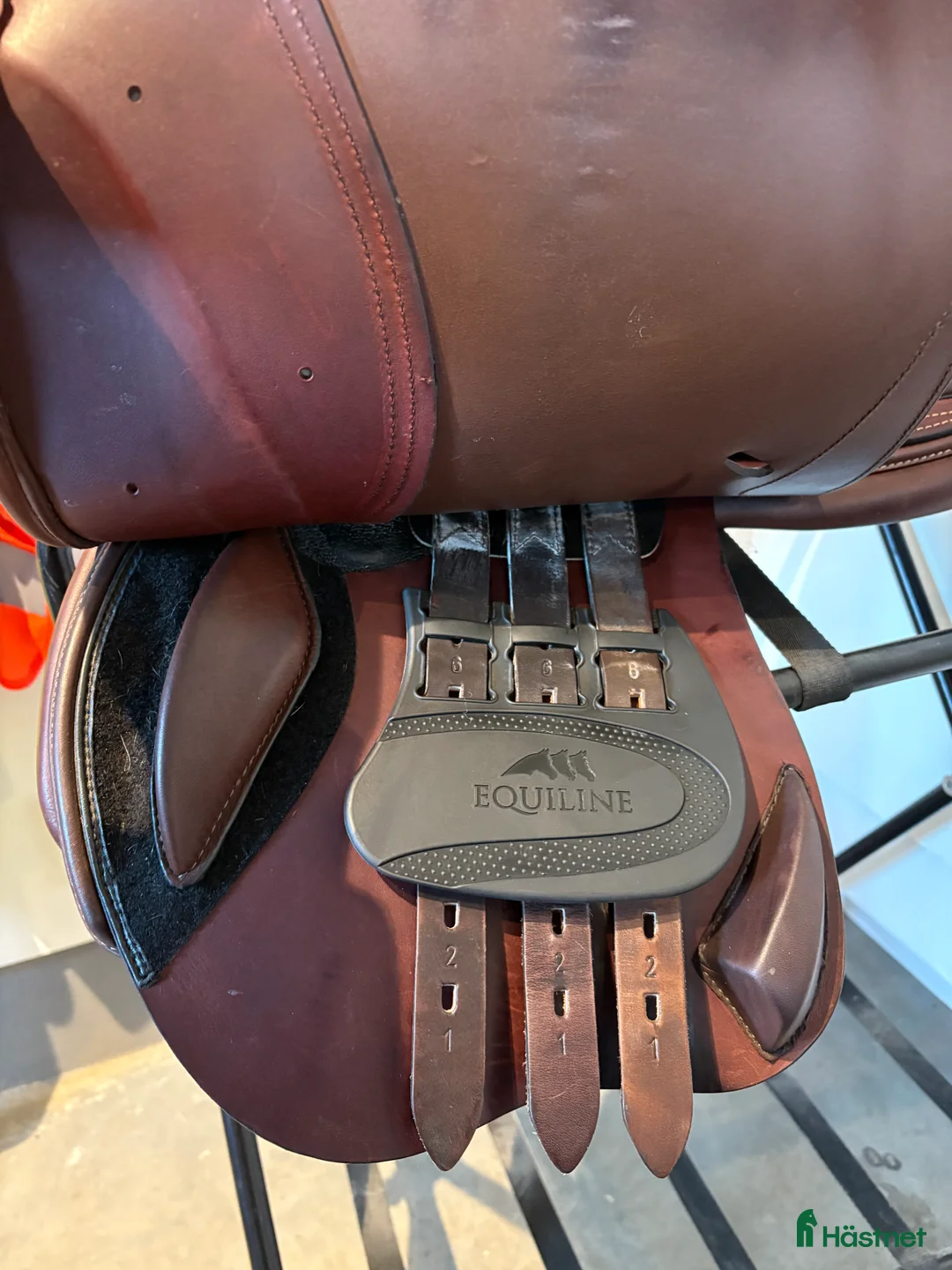 Sadlar hästutrustning till salu: Hoppsadel Equiline Talent 16 tum vid:L  i Tierp - Annons 2