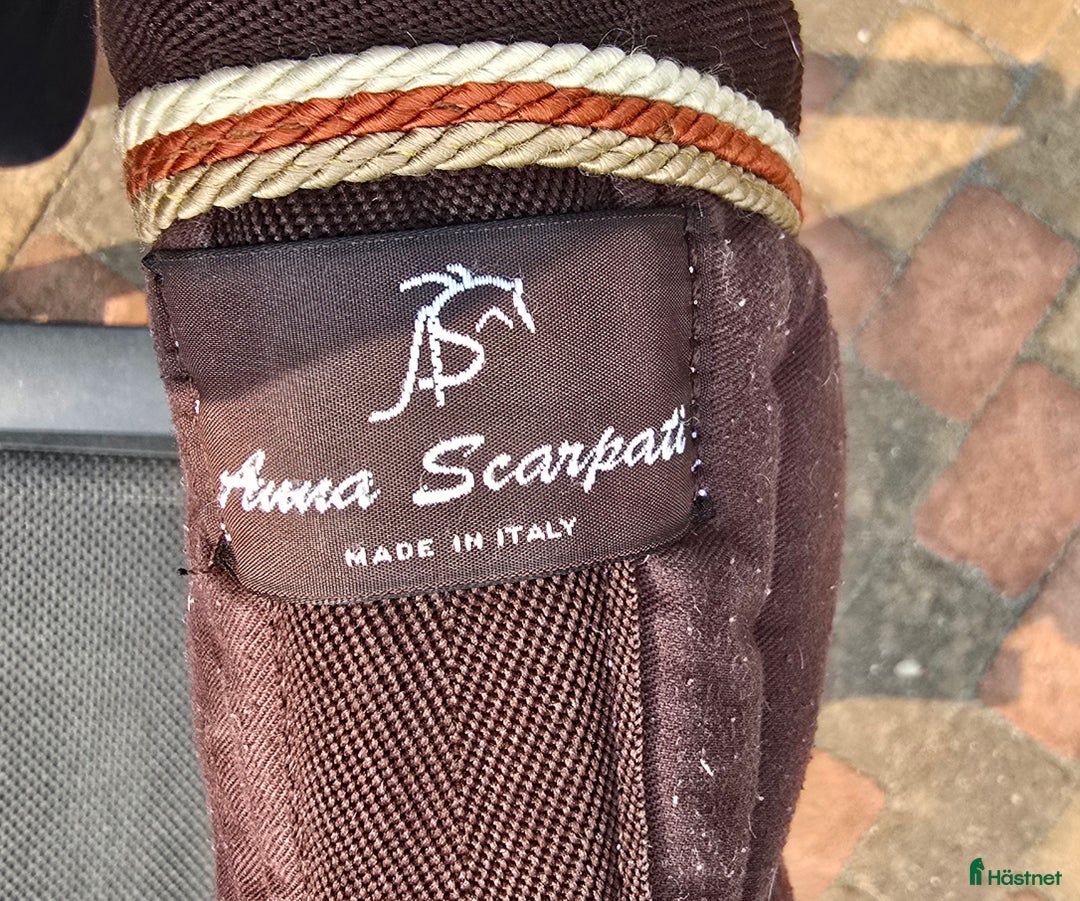 Schabrak & Vojlockar hästutrustning till salu: Fina schabrak  i Ekerö - Annons 4