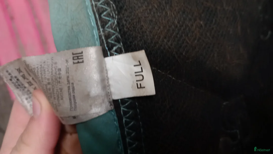 Schabrak & Vojlockar hästutrustning till salu: Schabrak 350kr i Arboga - Annons 3