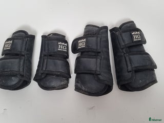 Benskydd hästutrustning till salu: 4 benskydd i Färentuna - Annons 2