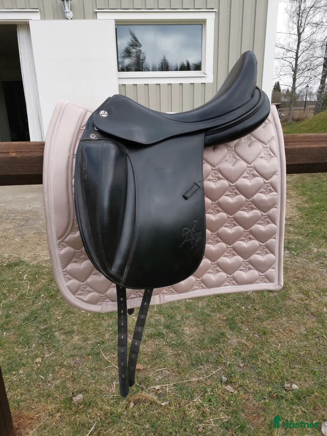 Sadlar hästutrustning till salu: Prestige  - Annons 1