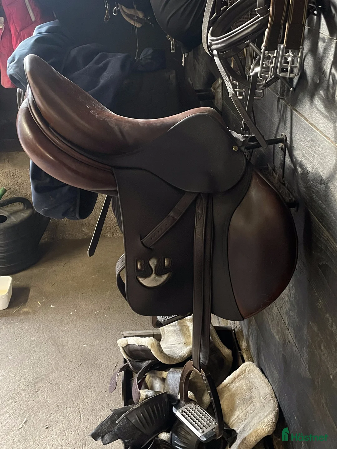 Sadlar hästutrustning till salu: Bruno Delgrange sadel i Näsum - Annons 1