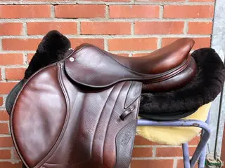 Sadlar hästutrustning CWD sadel - Annons 1