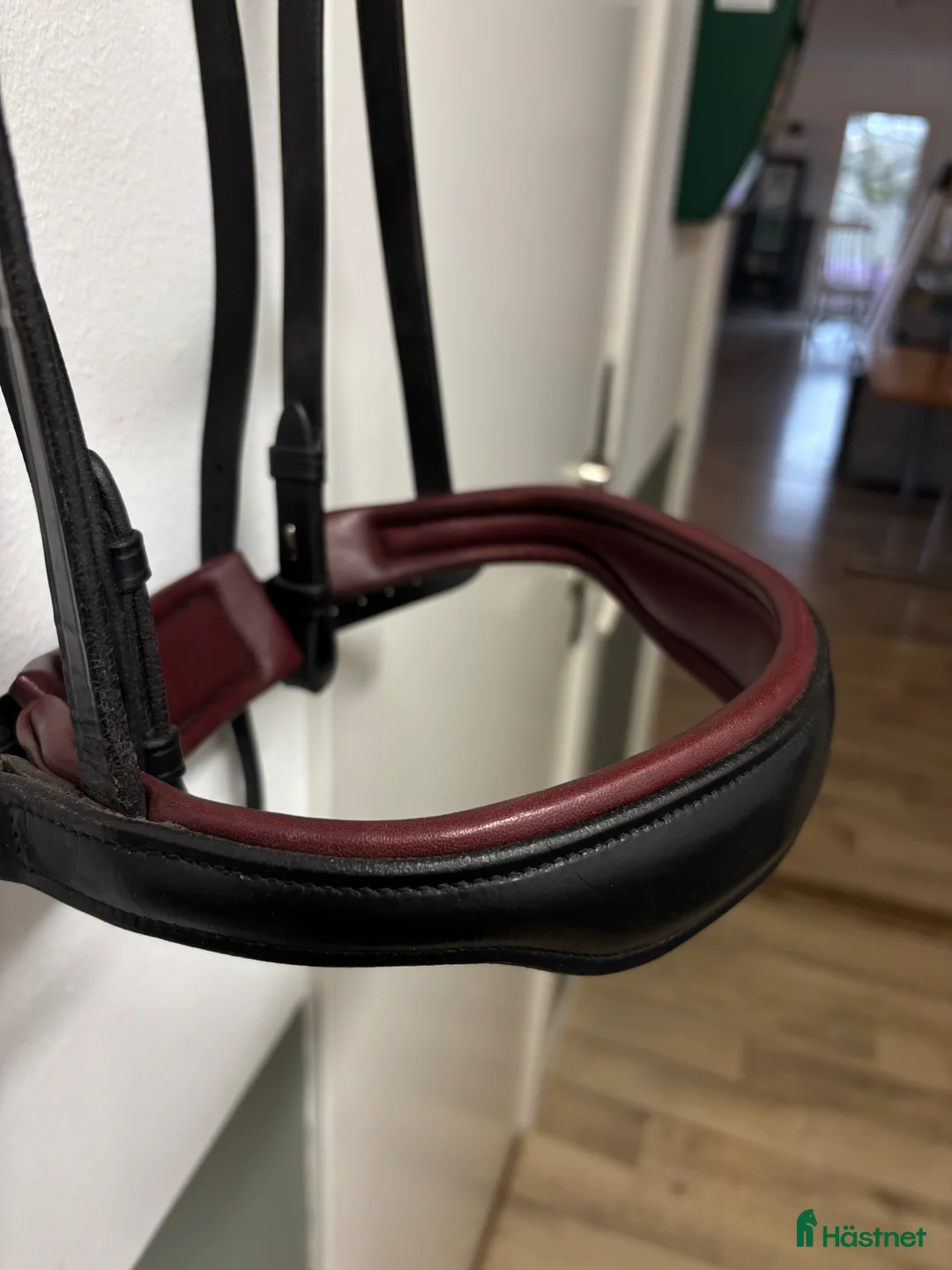 Träns hästutrustning till salu: Dressyrträns från Alequi - Annons 4