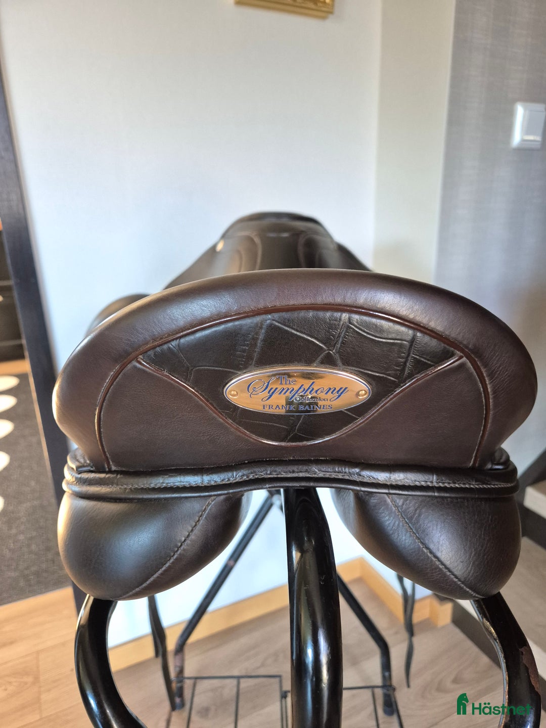 Sadlar hästutrustning till salu: Frank Baines Operetta 17,5 i Mjölby - Annons 2