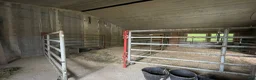 Stallinredning, stängsel & gård övrig utrustning till salu: Djurgrindar från 2W i Varberg - Annons 1