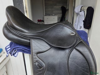 Sadlar hästutrustning till salu: Hoppsadel Santa Cruz Facundo i Mariestad - Annons 11