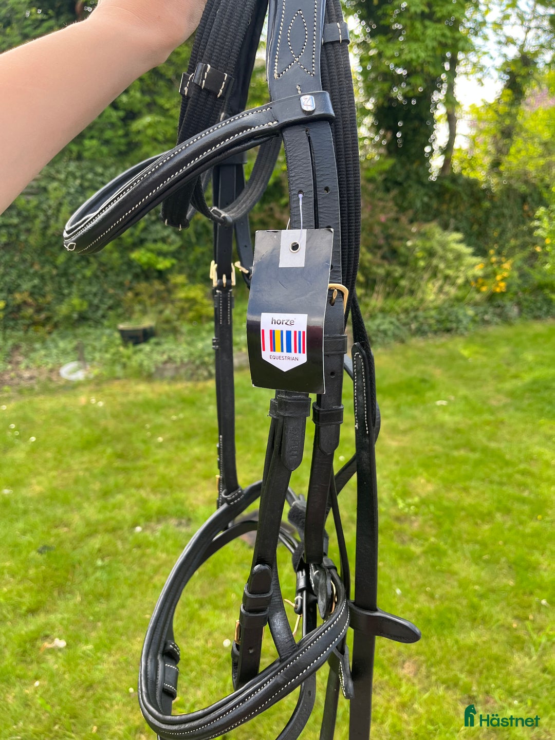 Träns hästutrustning till salu: Svart träns i Flyinge - Annons 1