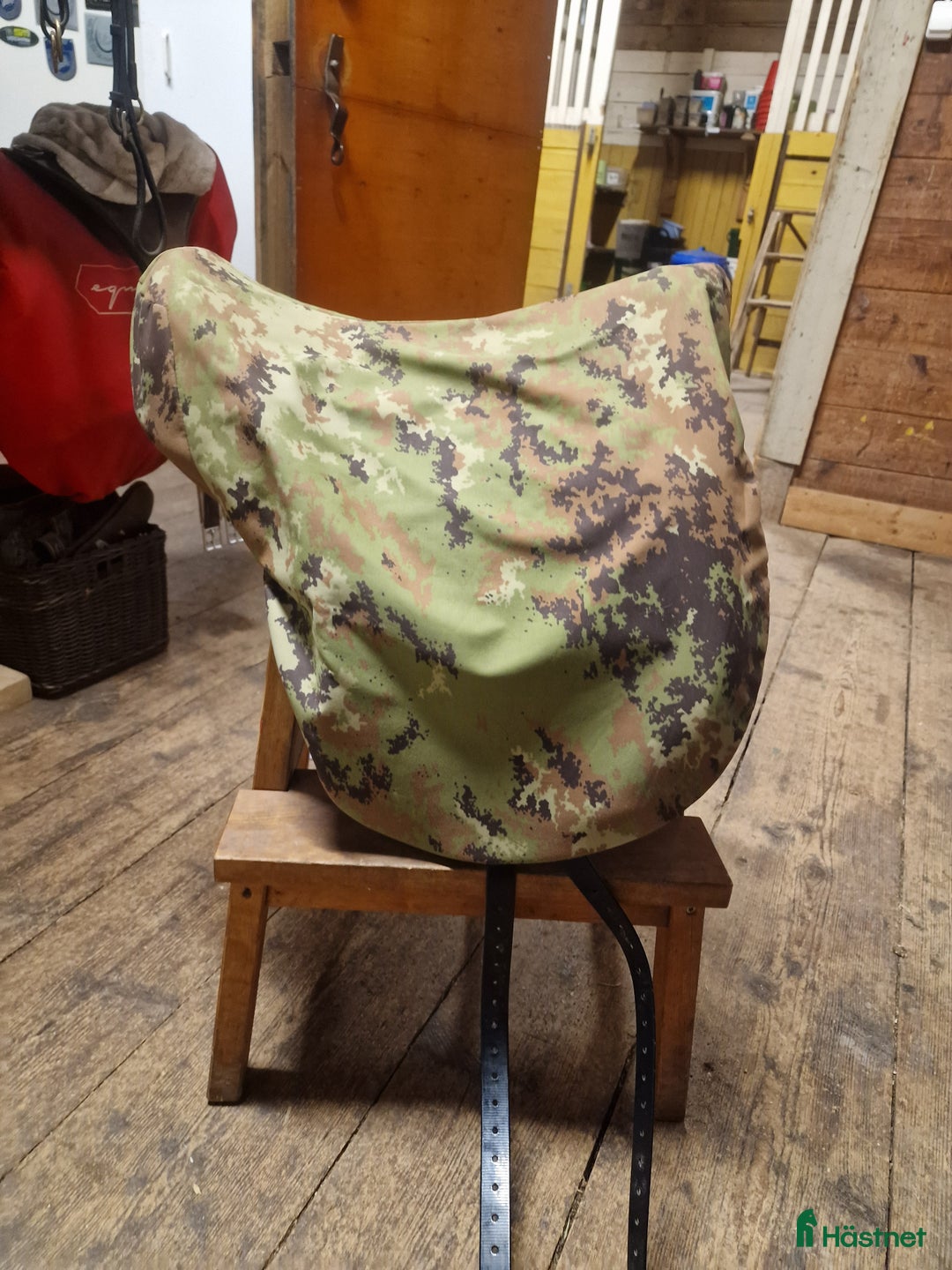 Sadlar hästutrustning till salu: Setzi Lady  i Bandhagen - Annons 3