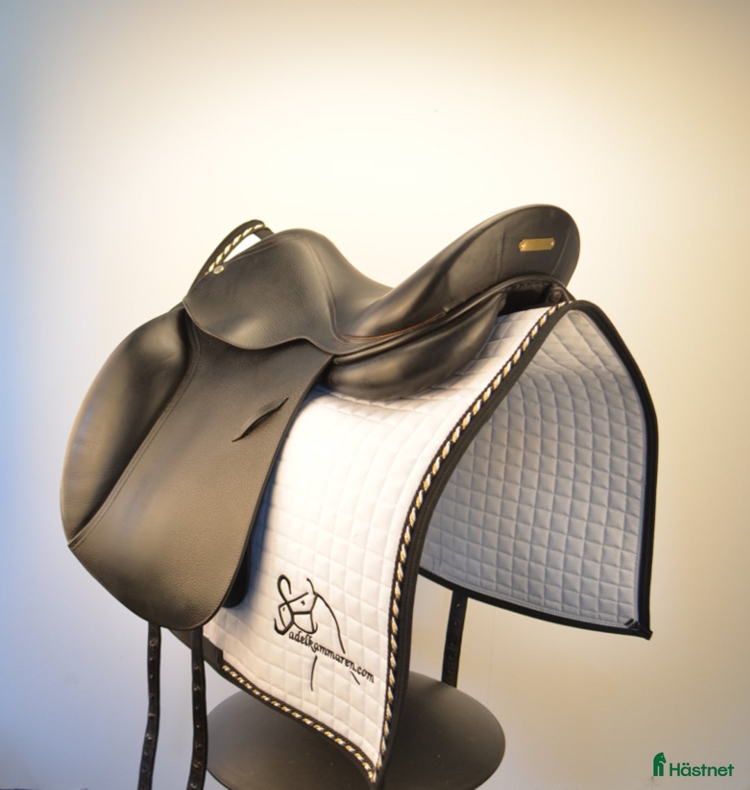 Sadlar hästutrustning till salu: Butet i Sparsör - Annons 2