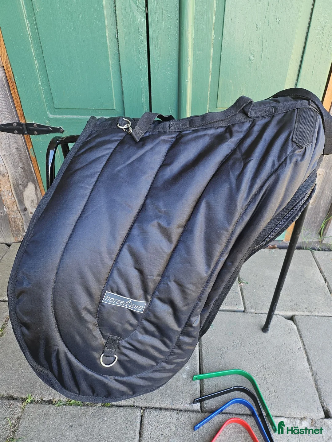 Sadlar hästutrustning till salu: Dressyrsadel 17" ,HM Flex EE - Annons 8
