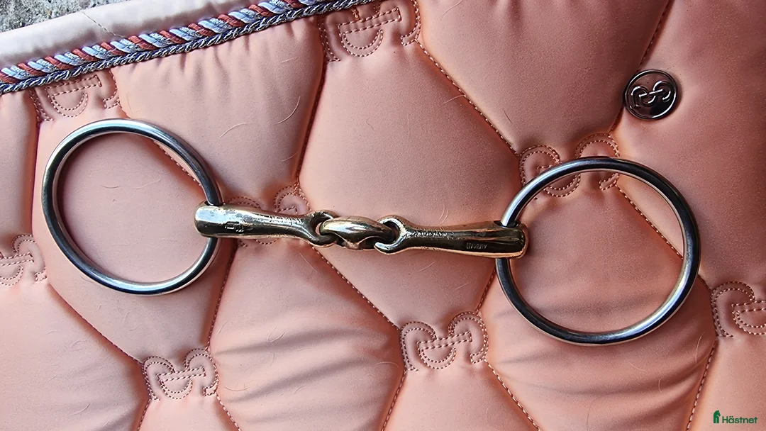Bett hästutrustning till salu: Sprenger KK ultra 12,5 cm - Annons 1