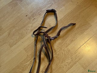 Träns hästutrustning till salu: Bruna vävribbtyglar cob i Segmon - Annons 23