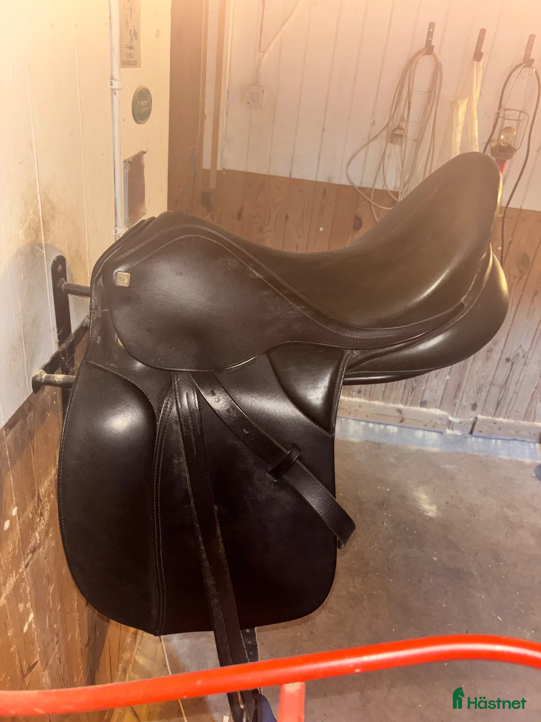 Sadlar hästutrustning till salu: Tattini dressyrsadel i Aneby - Annons 1