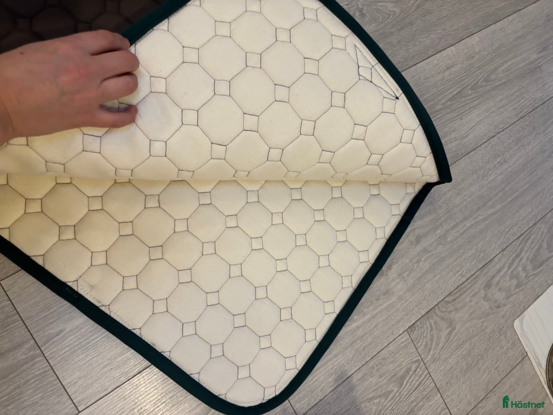 Schabrak & Vojlockar hästutrustning till salu: Helt oanvänt!  i Bro - Annons 3