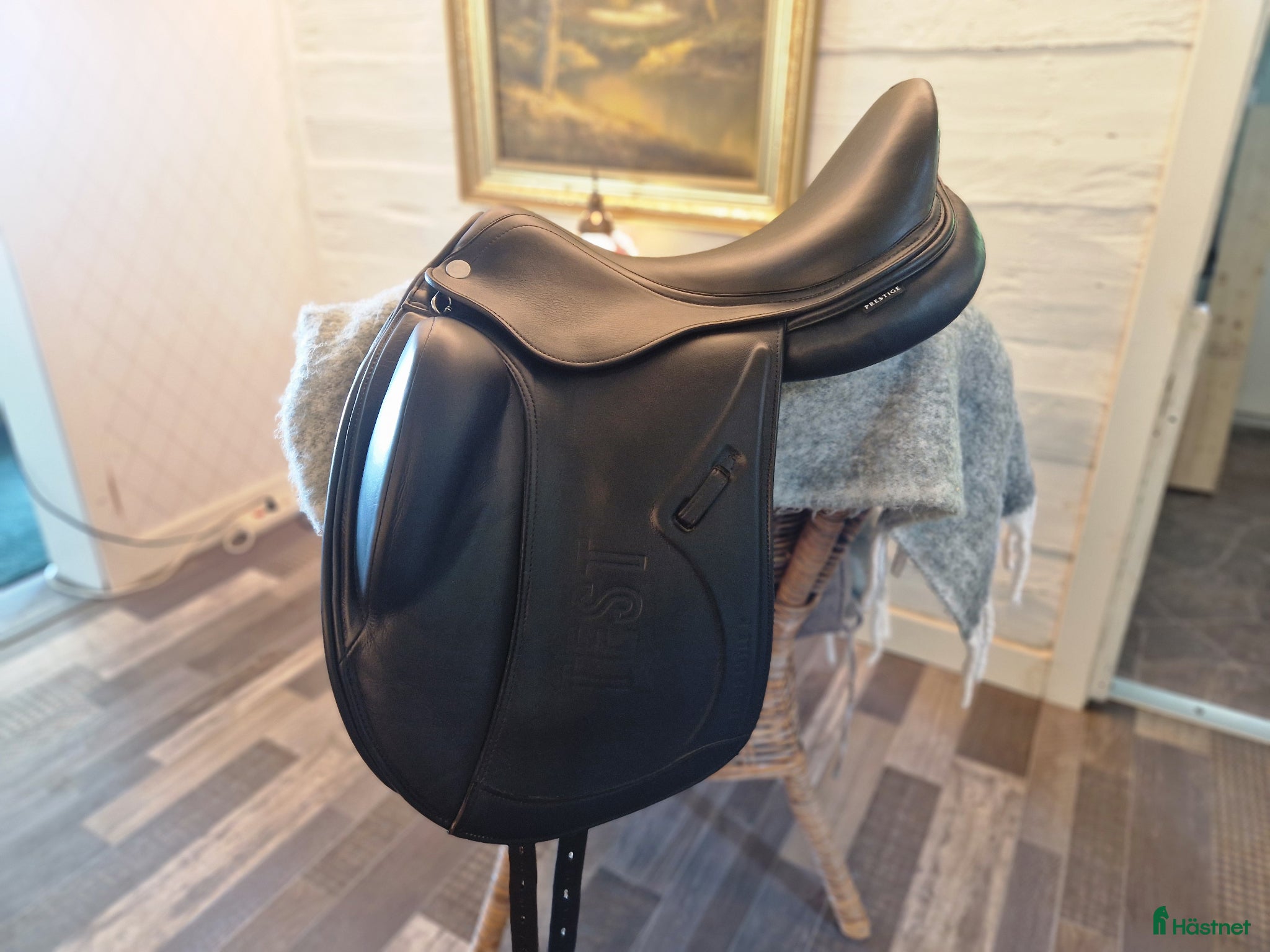 Sadlar hästutrustning Prestige Venus K 17" - Annons 1