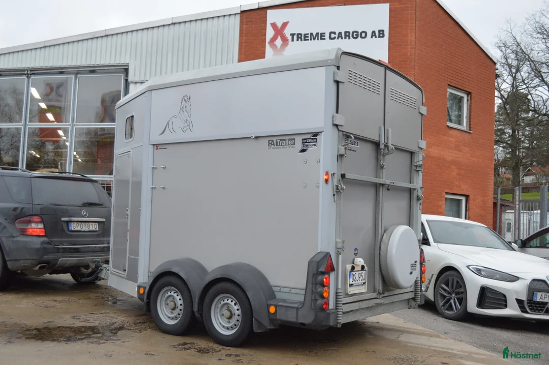 Hästtransporter  fordon & transport till salu: Ifor Williams HB511 Frontutlastn. 1800kg totalvikt i Kvicksund - Annons 7