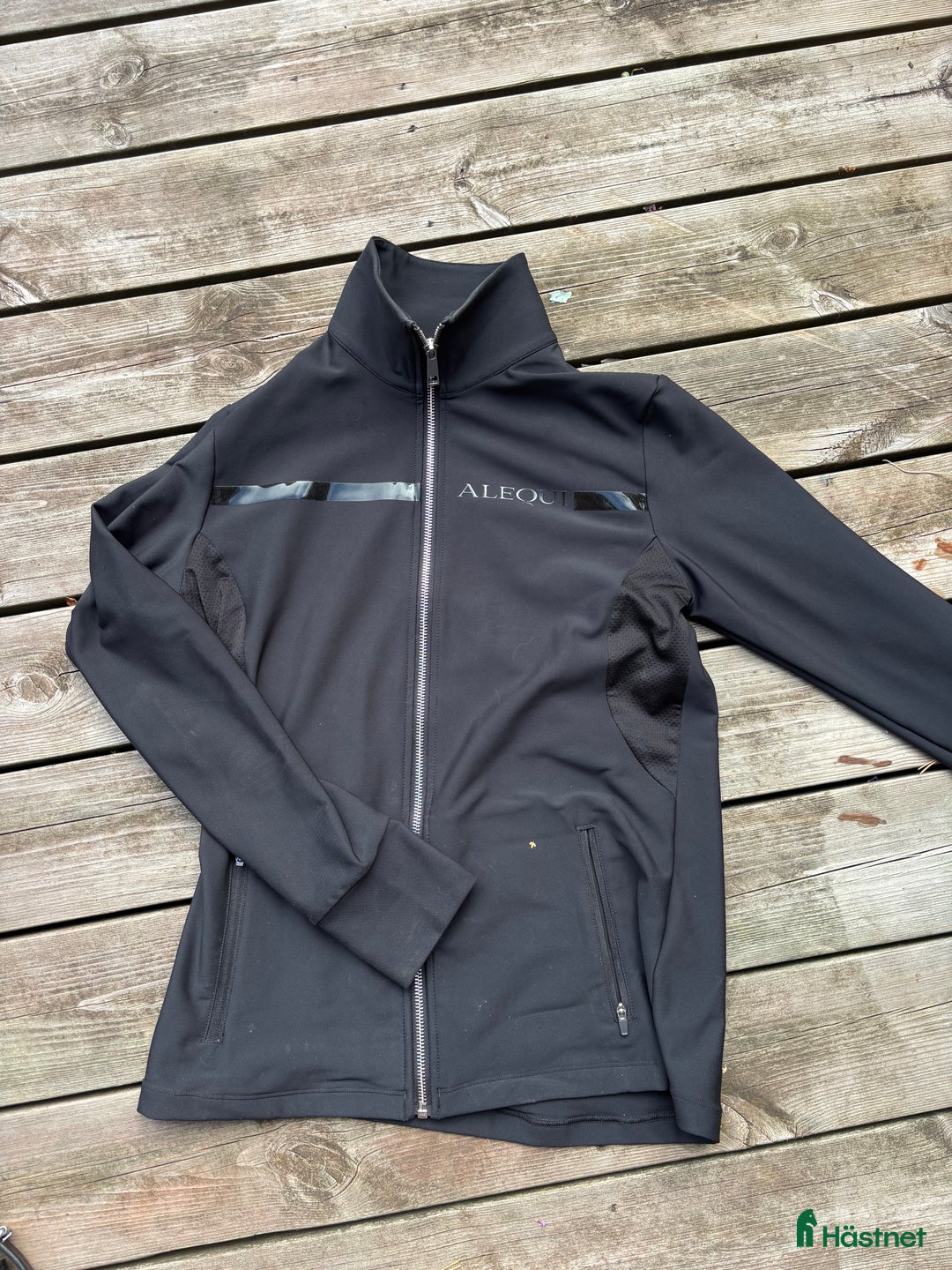 Jackor & Kavajer ryttarutrustning till salu: Snygga ridjackor  i Tyresö - Annons 3