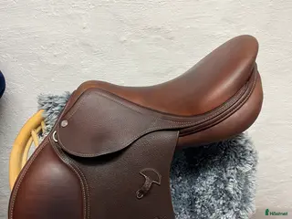 Sadlar hästutrustning till salu: Ergo x2 Courage Grained B2 i Sävedalen - Annons 3