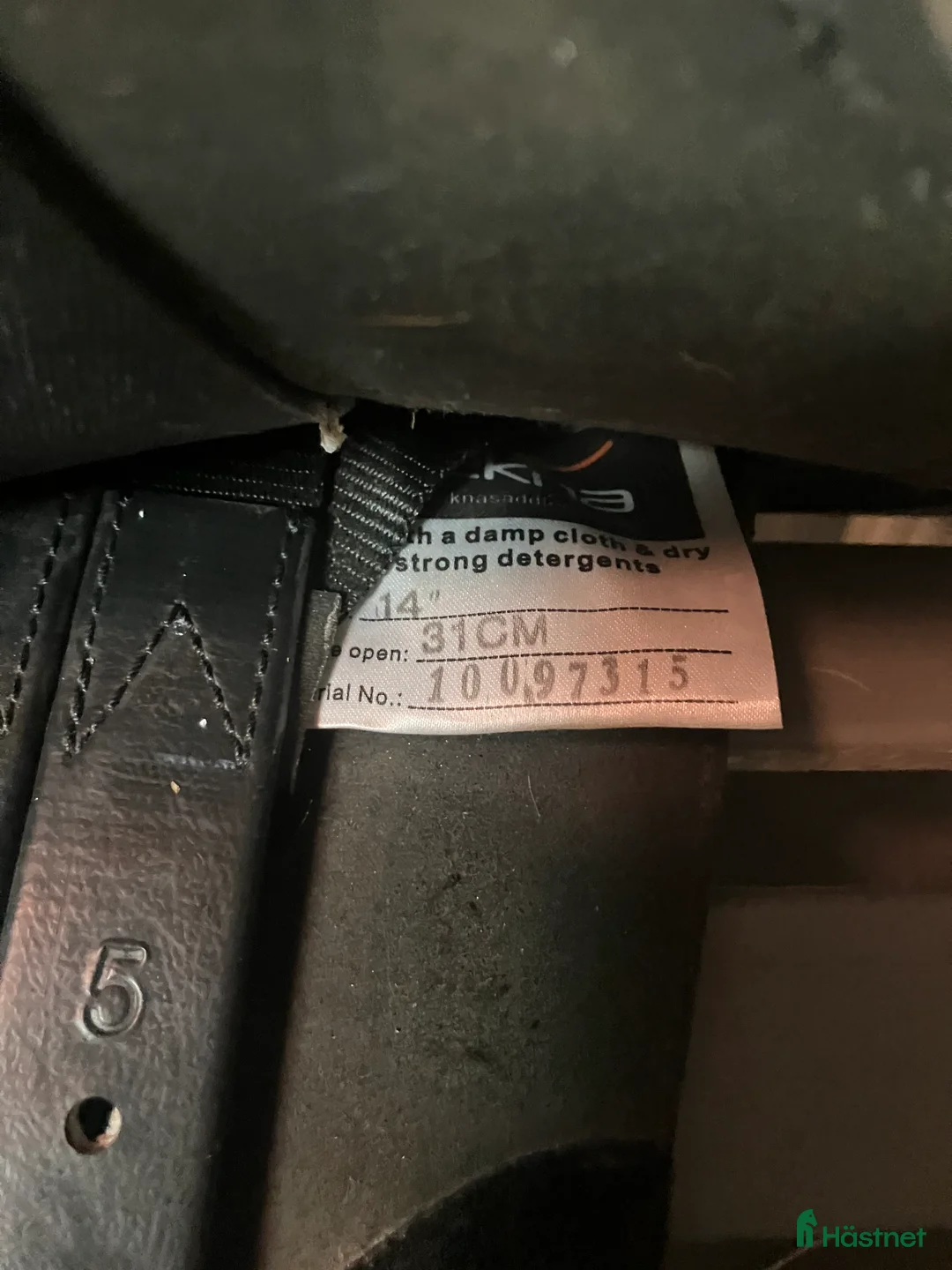 Sadlar hästutrustning till salu: Tekna A-line junior hopp/allround 14” - Annons 4