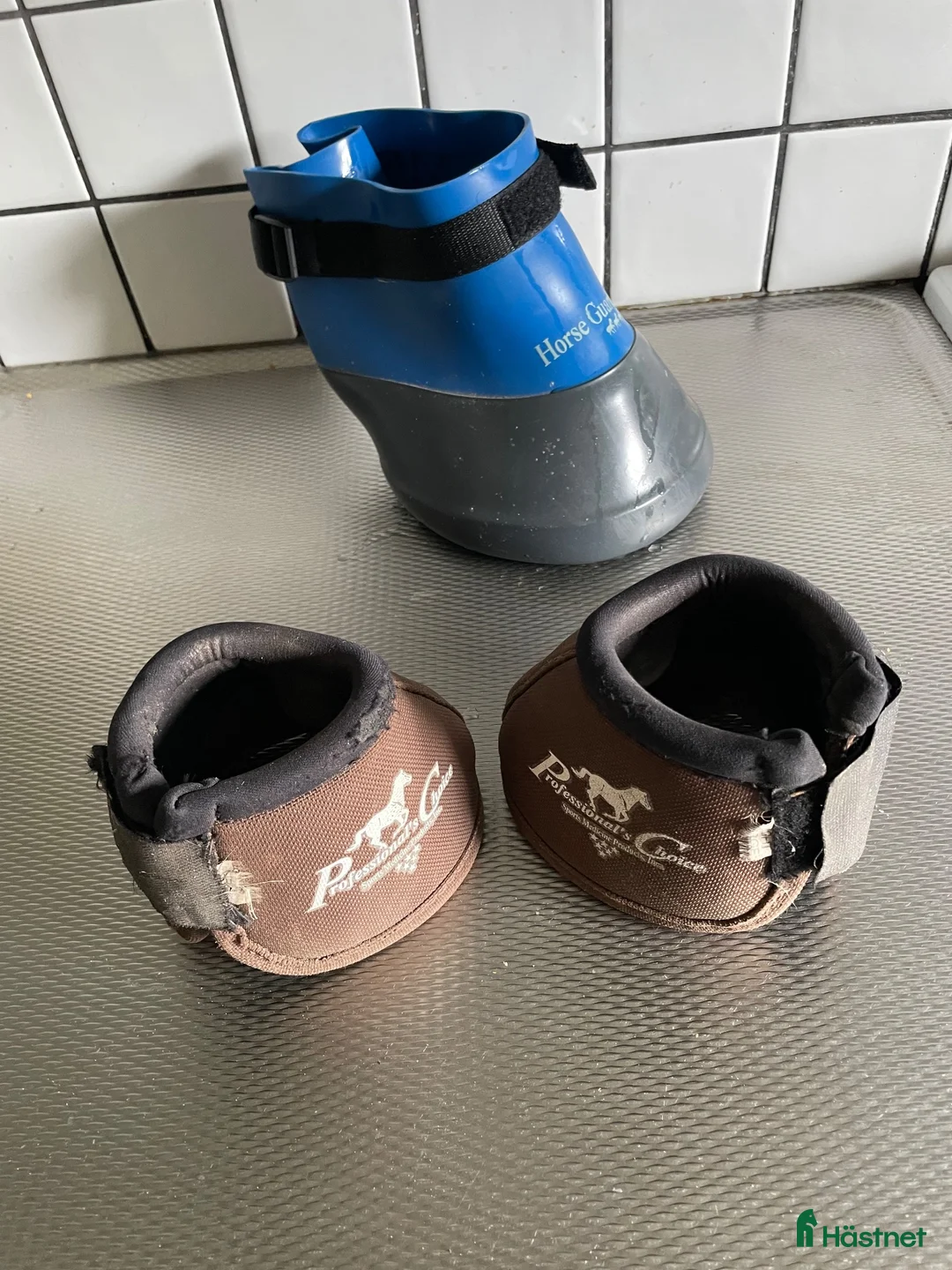 Benskydd hästutrustning till salu: Eskadron Quick wrap, Professional’s Choice - Annons 2