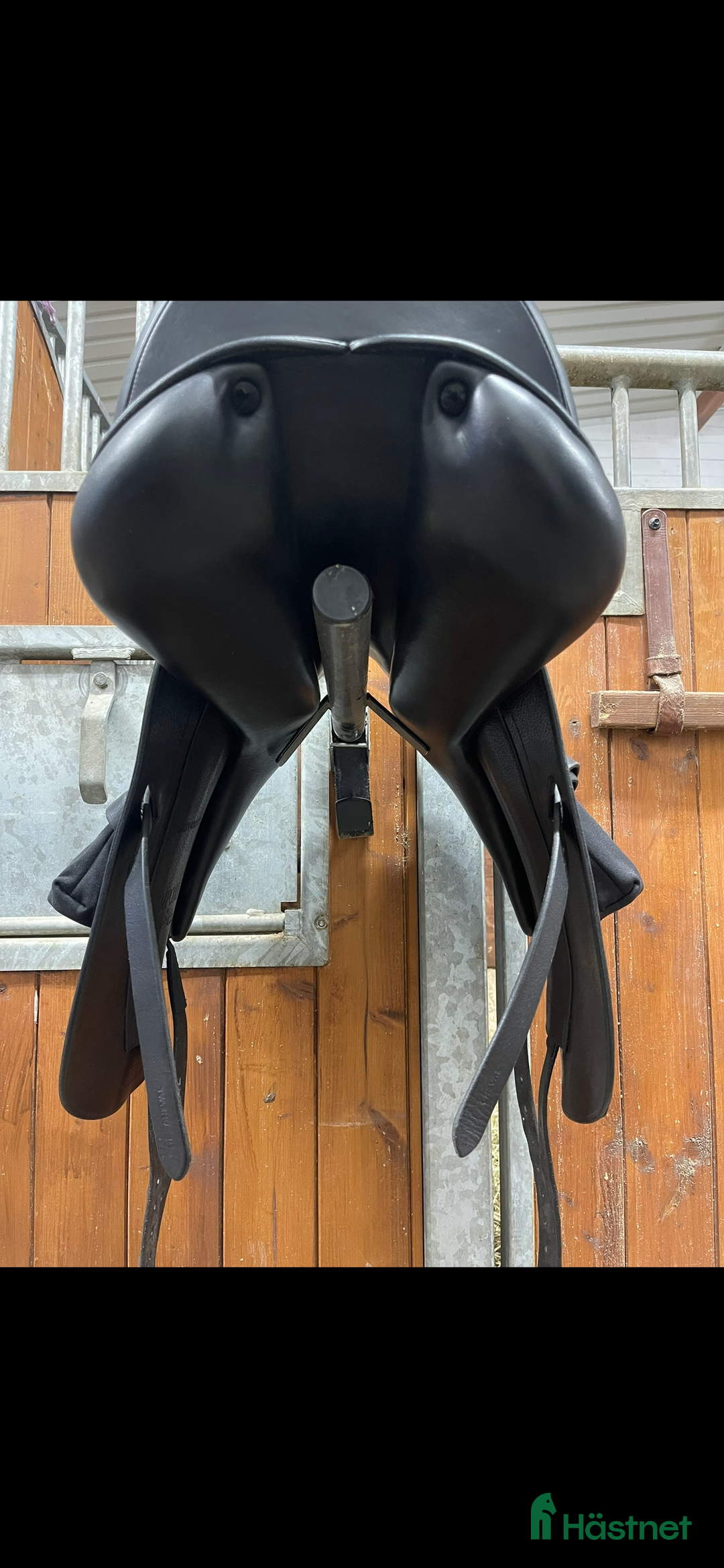 Sadlar hästutrustning till salu: Equipe Emporio Dressyrsadel  i Östersund - Annons 3