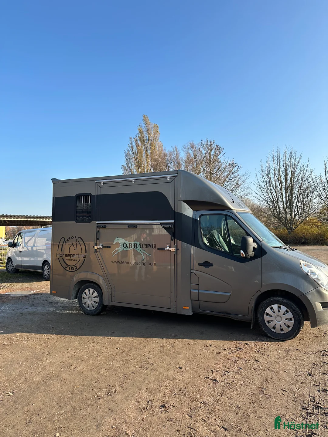 Hästlastbilar  fordon & transport till salu: Klockren 2hästarslastbil säljes i Vellinge - Annons 1