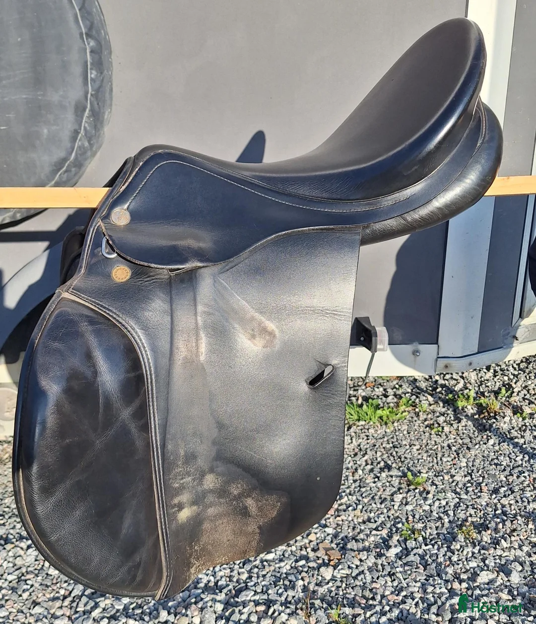 Sadlar hästutrustning till salu: Svart Prestige Silver Star 17" - Annons 2